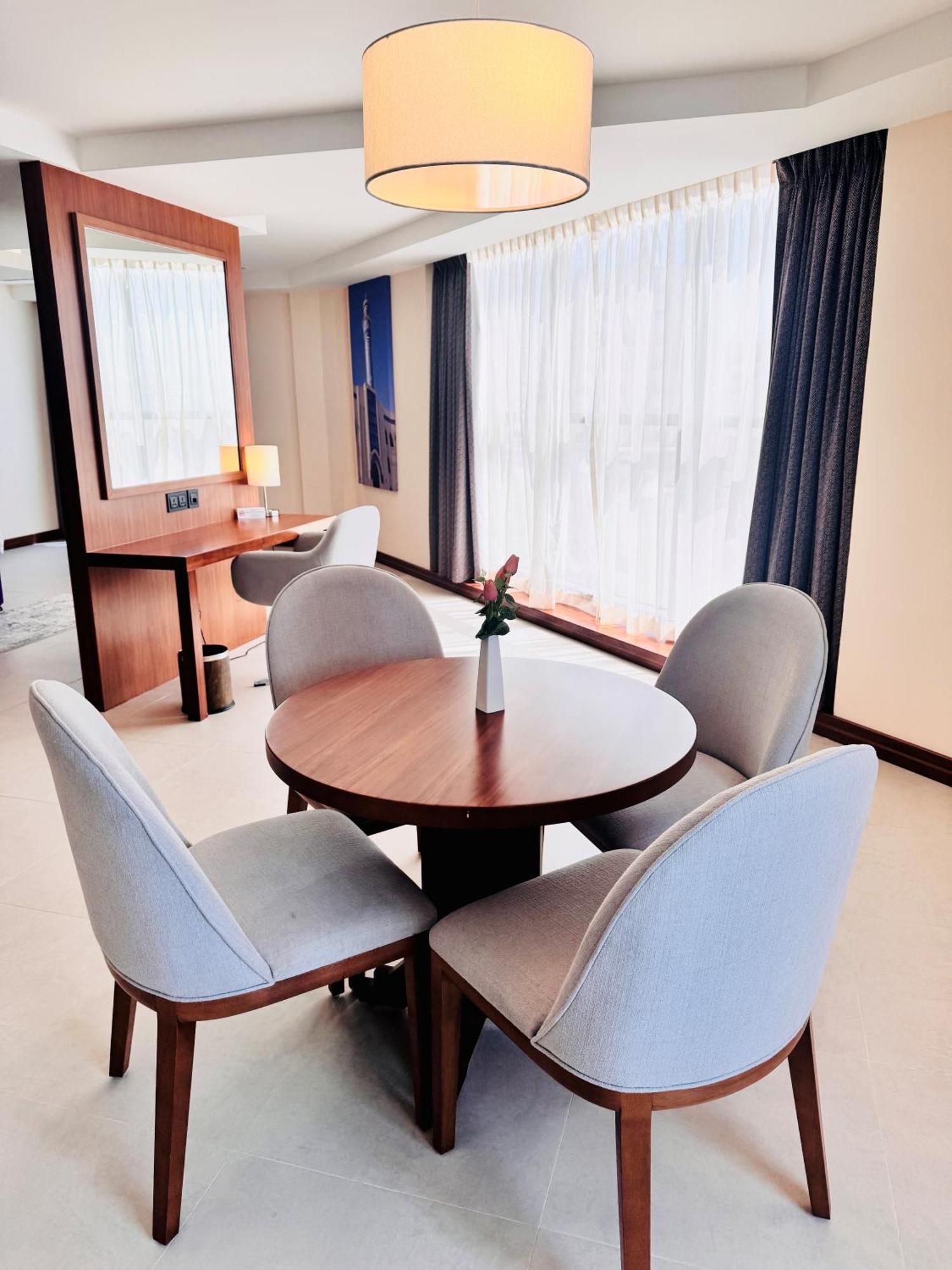 Kyriad Hotel صلالة المظهر الخارجي الصورة