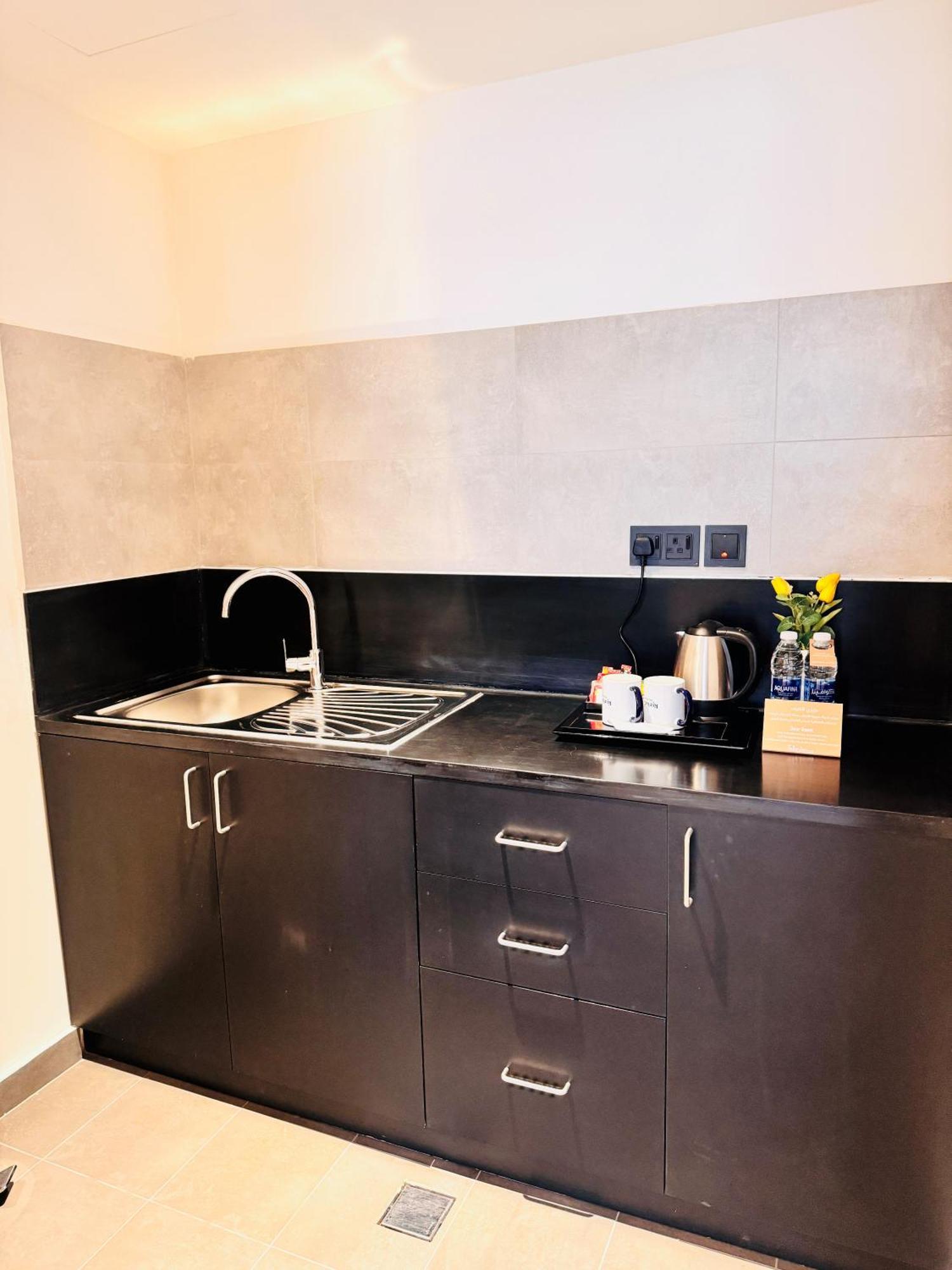 Kyriad Hotel صلالة المظهر الخارجي الصورة